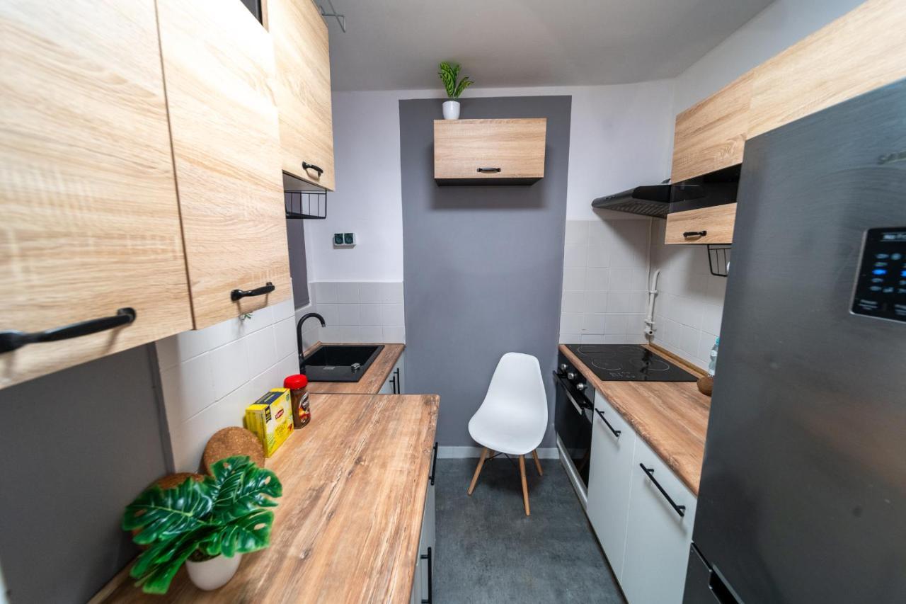 Metro Lux Home Apartment Varsovia Exterior foto