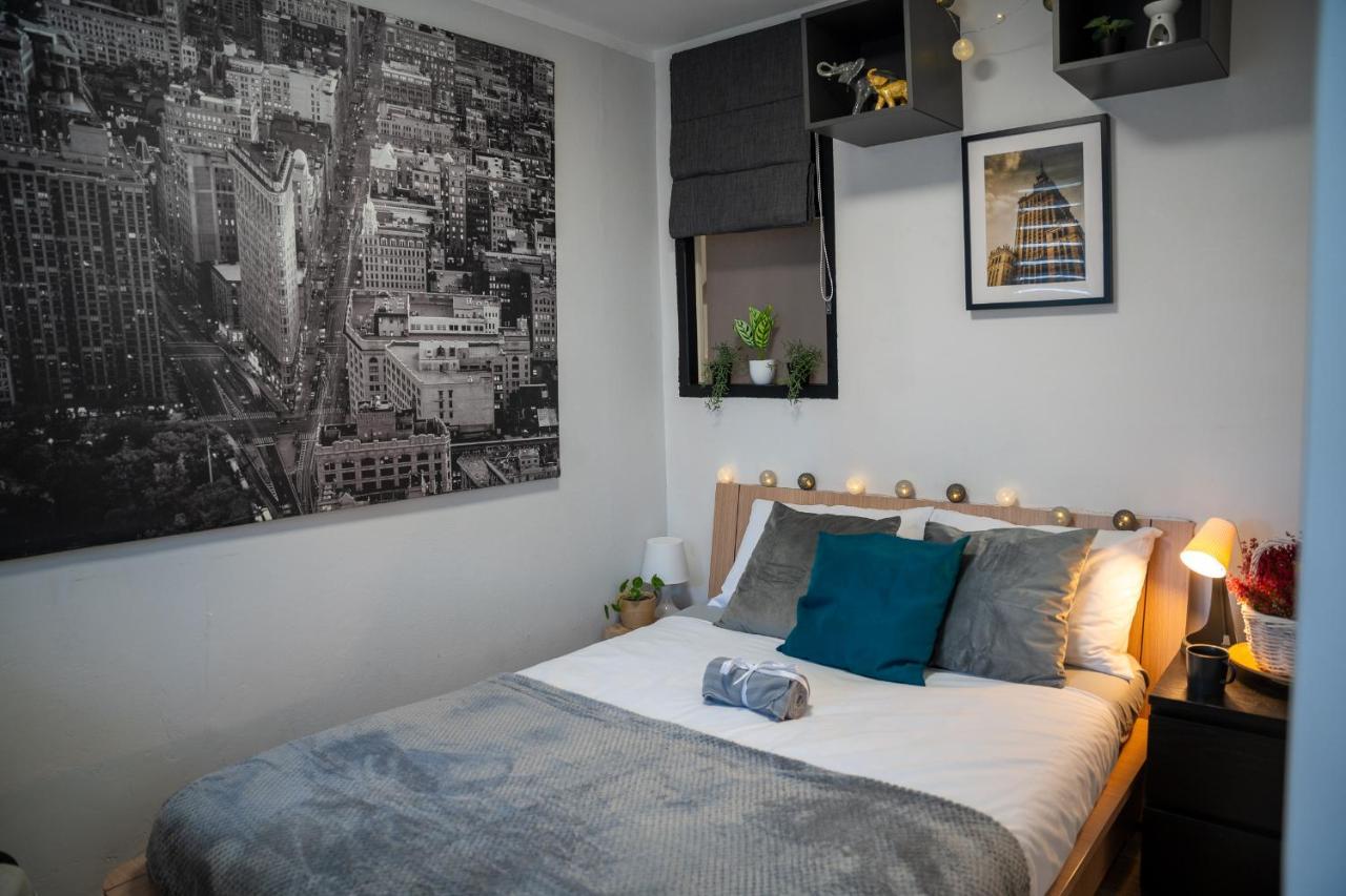 Metro Lux Home Apartment Varsovia Exterior foto