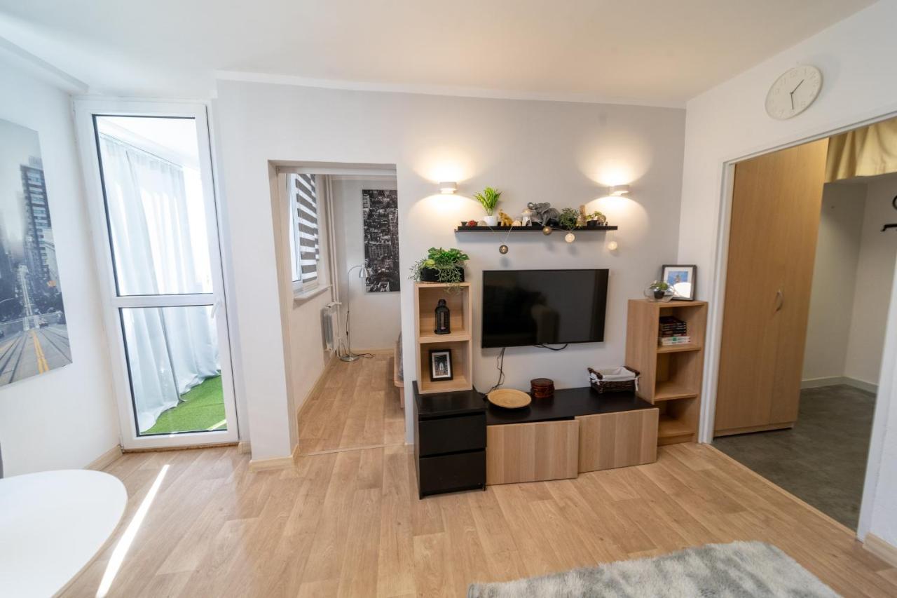Metro Lux Home Apartment Varsovia Exterior foto